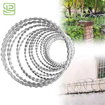 लोहे के कांटेदार तार का कुंडली